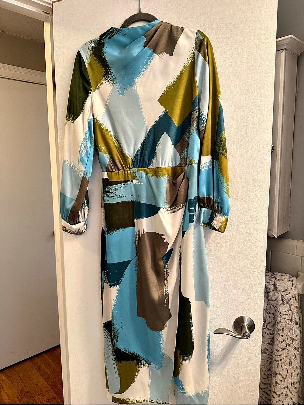 Abstract Print Long Sleeve Maxi Dress